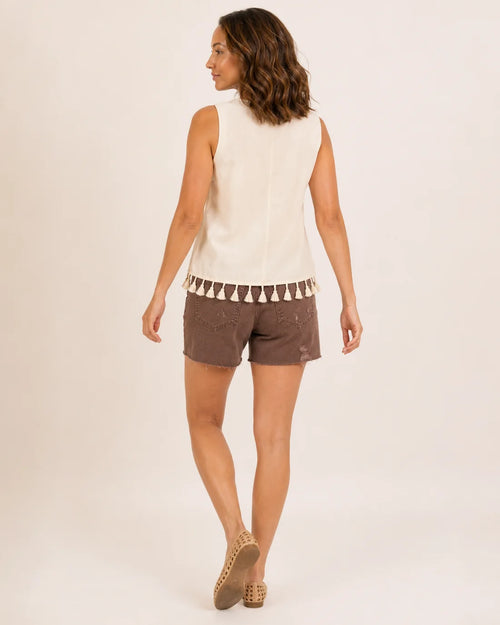 Ivory Boho Folk‑Embroidered V‑Neck Sleeveless Tank Top With Fringe Hem